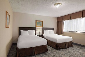 Travelodge by Wyndham Thunder Bay