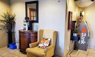 Travelodge by Wyndham Stony Plain