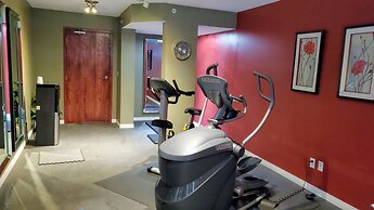 Travelodge by Wyndham Stony Plain