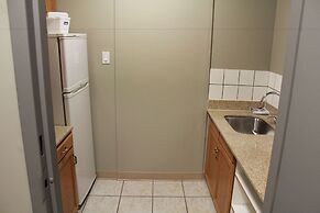 Travelodge by Wyndham Edmonton Airport