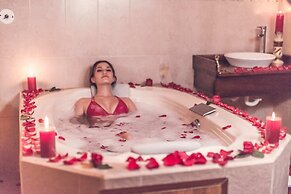 Sangay Spa Hotel