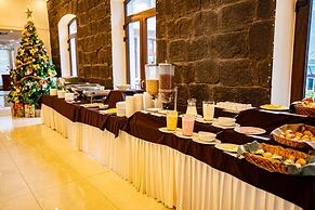 Sangay Spa Hotel