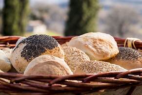 Castello Di Petroia Relais