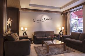Hotel Apollinaire