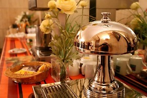 Hôtel de l'Alma by Malone