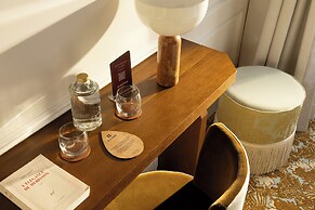 Almarine Eiffel Hotel & Spa