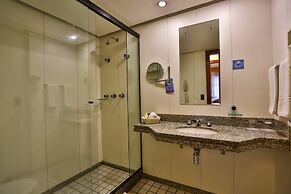 Metropolitan Hotel by Atlantica