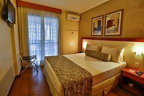 Metropolitan Hotel by Atlantica