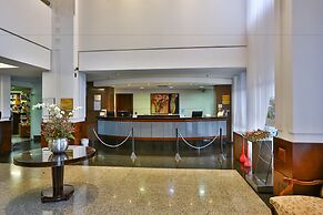 Metropolitan Hotel by Atlantica