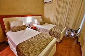 Metropolitan Hotel by Atlantica