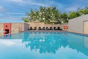 Southern Sun Rosebank