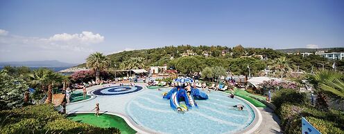 Pine Bay Holiday Resort