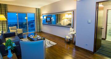 Pine Bay Holiday Resort