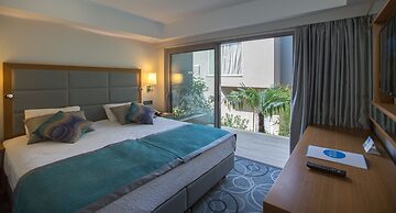 Pine Bay Holiday Resort