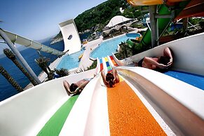 Pine Bay Holiday Resort