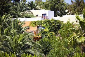 Pine Bay Holiday Resort