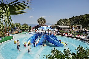 Pine Bay Holiday Resort