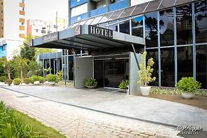 Alta Reggia Plaza Hotel