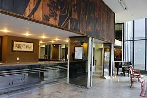 Alta Reggia Plaza Hotel