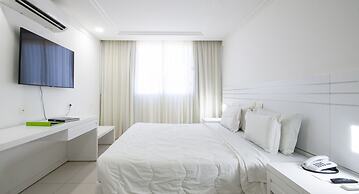 Hotel Bandeirantes