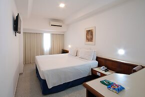 Hotel Bandeirantes