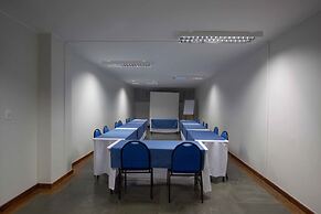 Bristol Exceler Plaza Hotel