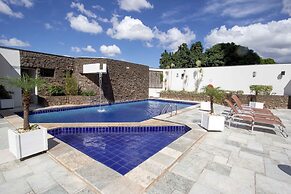 Bristol Exceler Plaza Hotel