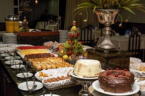 Bristol Exceler Plaza Hotel