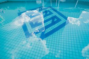 Bristol Exceler Plaza Hotel