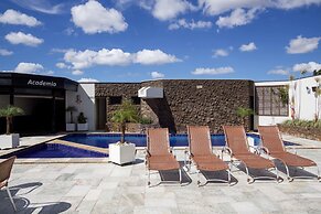 Bristol Exceler Plaza Hotel