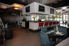 Plaza Paitilla Inn Hotel