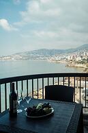 Holiday Suites Hotel And Beach