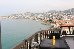 Holiday Suites Hotel And Beach