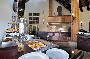 Kwa Maritane Bush Lodge