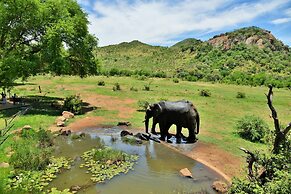 Kwa Maritane Bush Lodge
