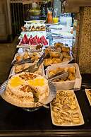 SJ Royal - San Juan Curitiba