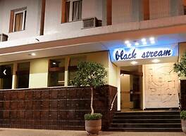 Black Stream Hotel