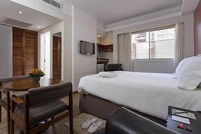 Black Stream Hotel