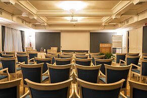 Renaissance Naples Hotel Mediterraneo