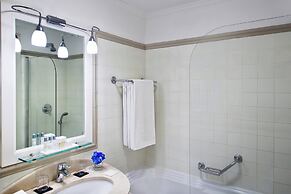 Renaissance Naples Hotel Mediterraneo