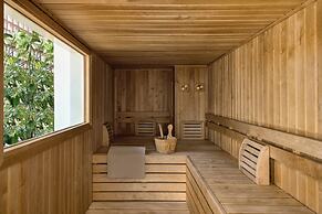 Renaissance Naples Hotel Mediterraneo