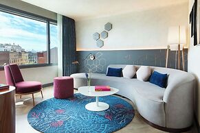 Renaissance Barcelona Hotel