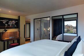 Renaissance Barcelona Hotel