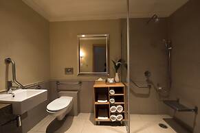 Sun City Hotel and Casino