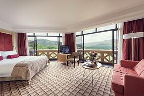 Sun City Hotel and Casino