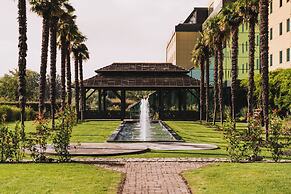 Royal Garden Hotel