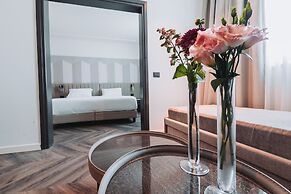 Royal Garden Hotel