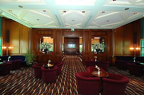 Royal Garden Hotel