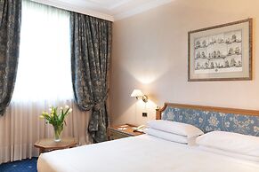 Royal Garden Hotel