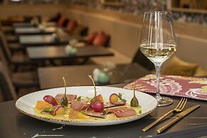 Catalonia Excelsior Hotel